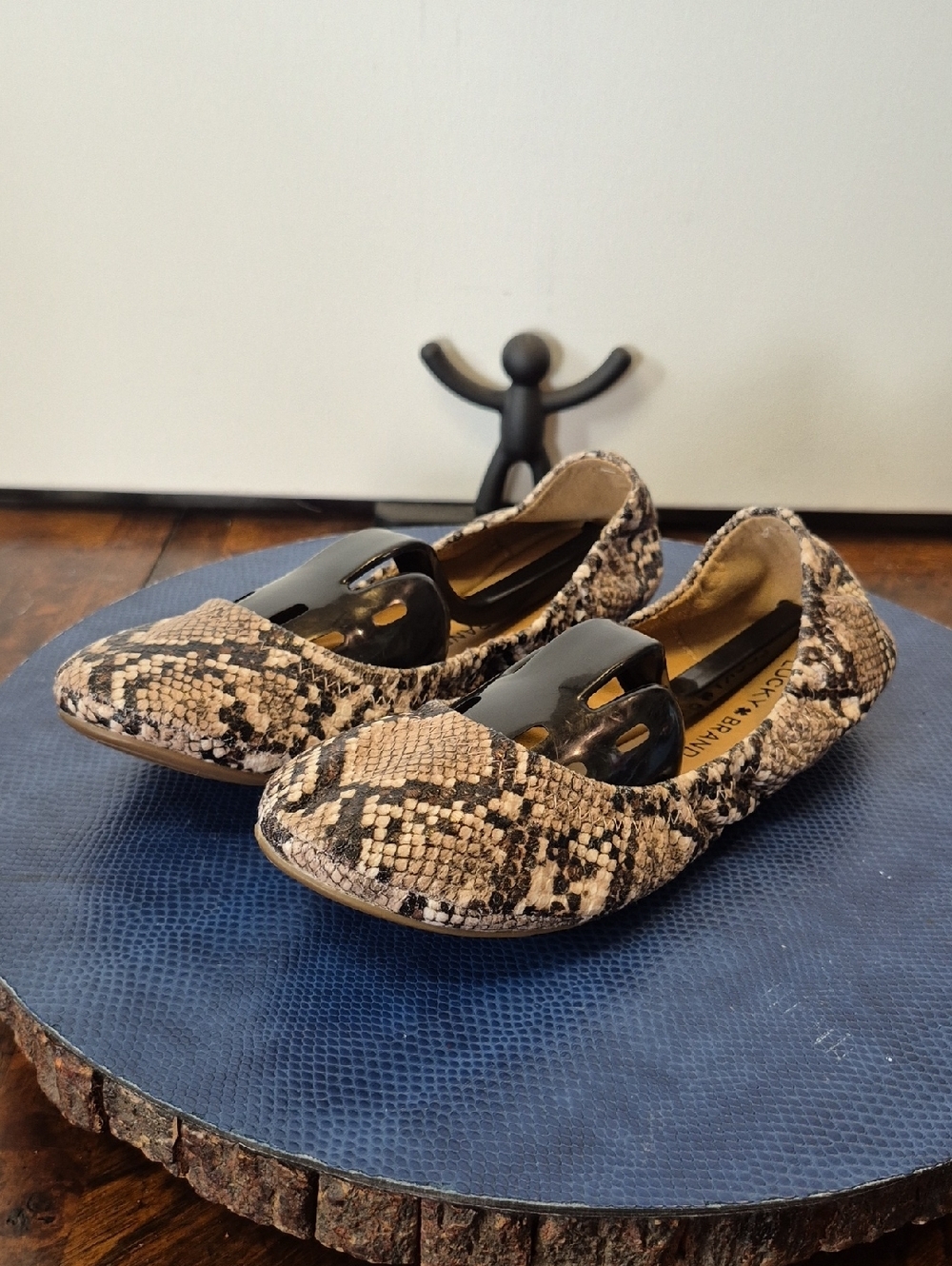 Lucky Brand "Erin" Ballet Flats.snake Embossed Vegan Leather Shoes sz. 2083Sh